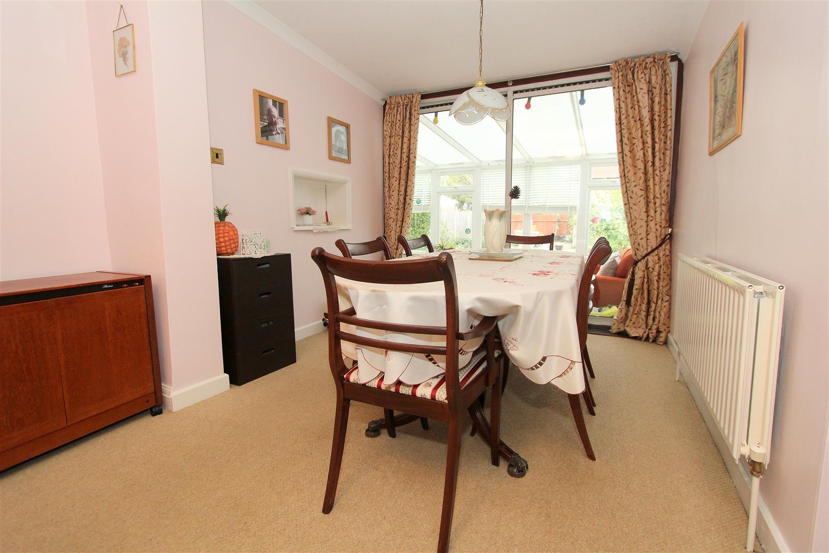Kingswood Way, Wallington